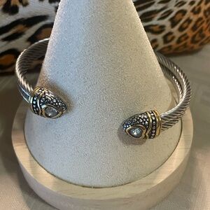 Stainless Steel Silver/Gold Cable Bracelets Clear Heart Shape Crystal Stone.